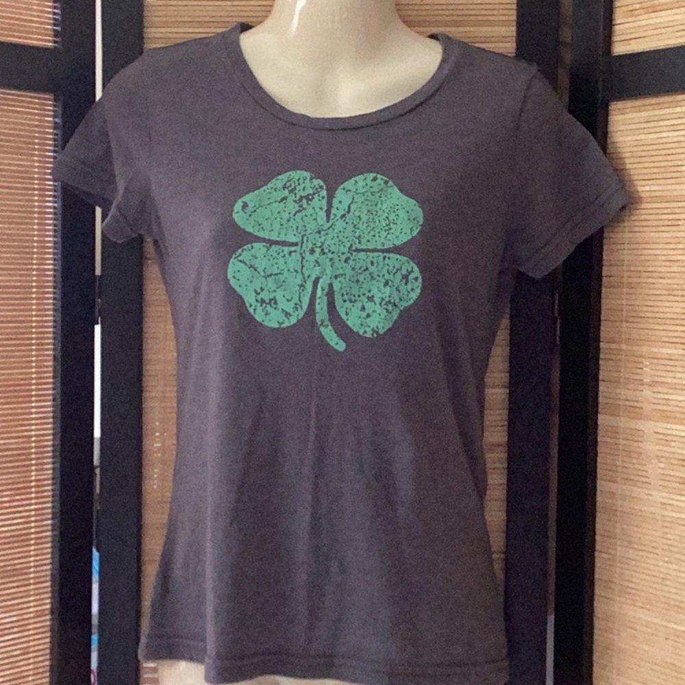 Shamrock tee shirt NWOT Sz Small St. Paddy’s Irish Lucky St Patrick’s Day